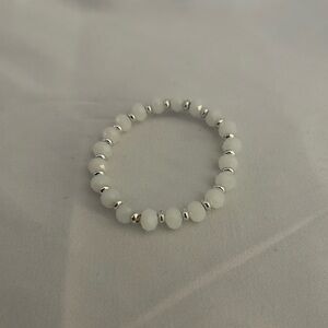 White beaded bracelet